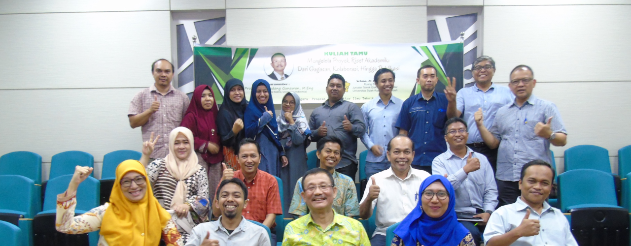 Kuliah Tamu Mengelola Proyek Riset Akademik